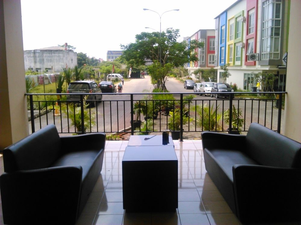 Ananda Apartments @ Suites Metro Cicadas Exterior foto